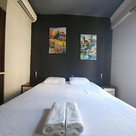 Ξενοδοχείο Karesi Grup